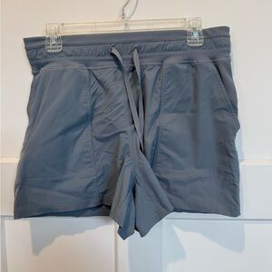 EUC lululemon athletica Dance Studio Shorts in Oasis Blue